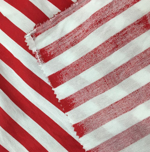 厂家批发 数码红白条印花面料 2017新款人棉印花布 时尚女装面料