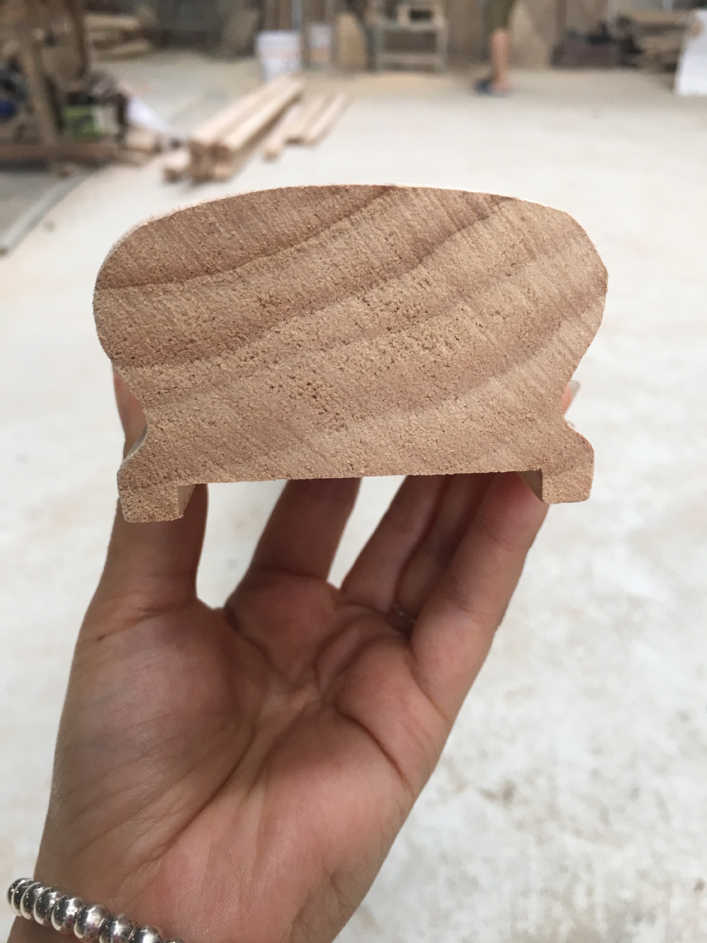 民鸿木业橡胶木实木扶手 铁艺扶手 楼梯栏杆