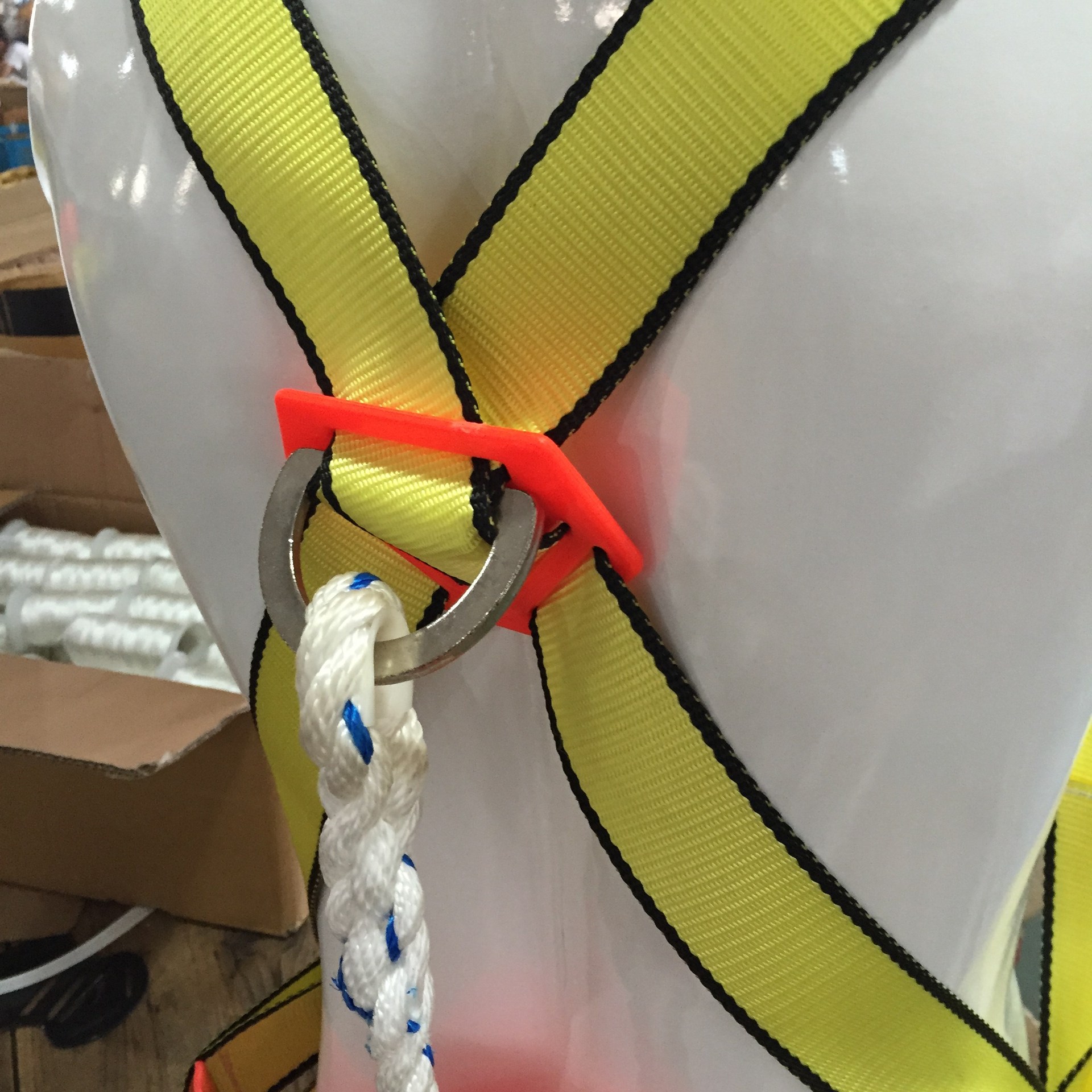 厂家直销全身式安全带电工高空作业建设攀登户外架子工保险锁扣