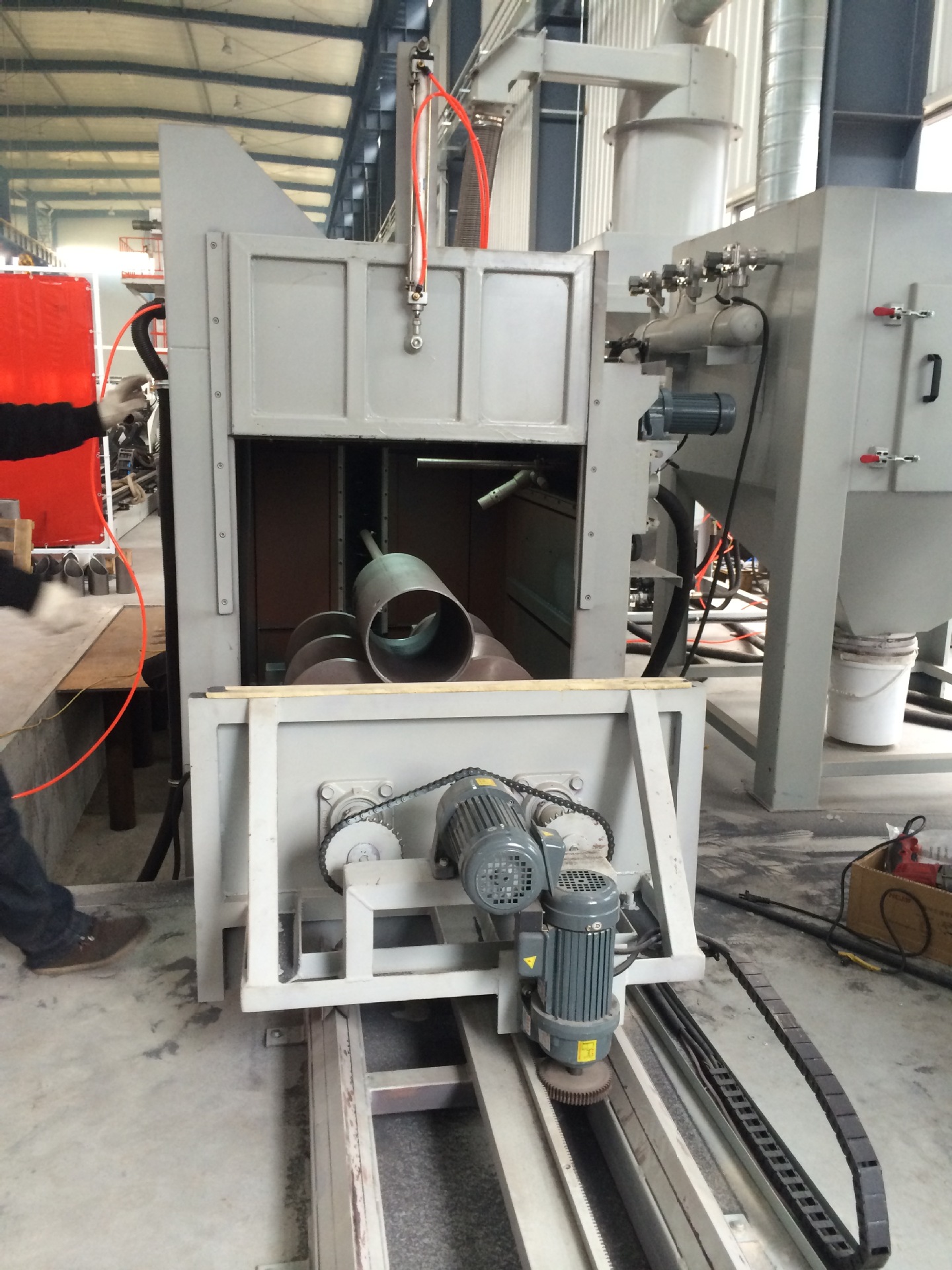 厂家直销管内壁喷砂机,管内外壁喷砂机,品质保证效率高!