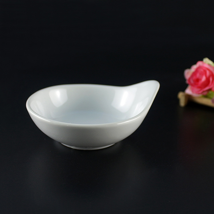 厂家直销陶瓷碟子白色菜碟子陶瓷家用酱油碟