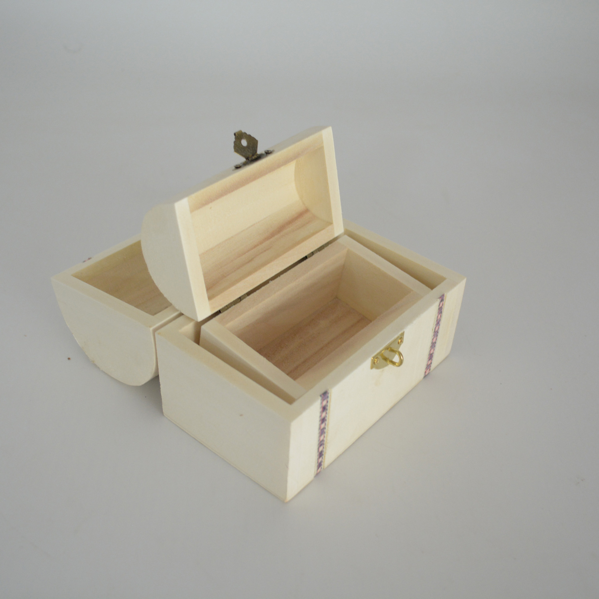 热卖创意复古木制首饰盒 仿古梳妆盒百宝箱 定制工艺品礼品