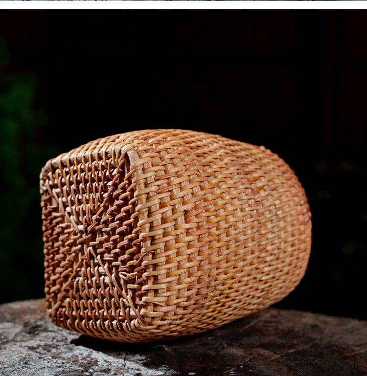 越南竹藤手工编制 秋藤藤编复古方型笔筒 秋藤工艺制品批发代发