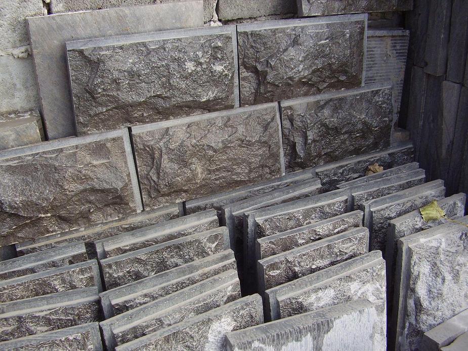 厂家大量供应嘉祥青石 蘑菇石