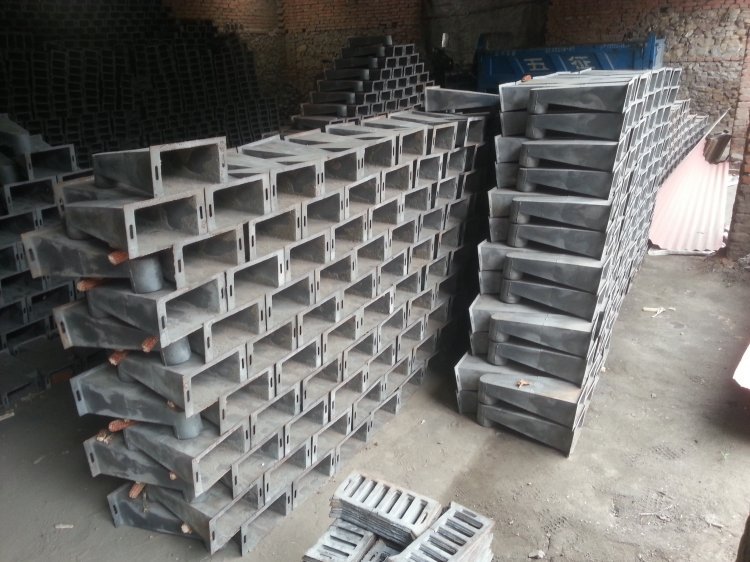 铸铁屋面侧入式雨水斗 侧排雨水口 落水弯头 房顶落水口3570