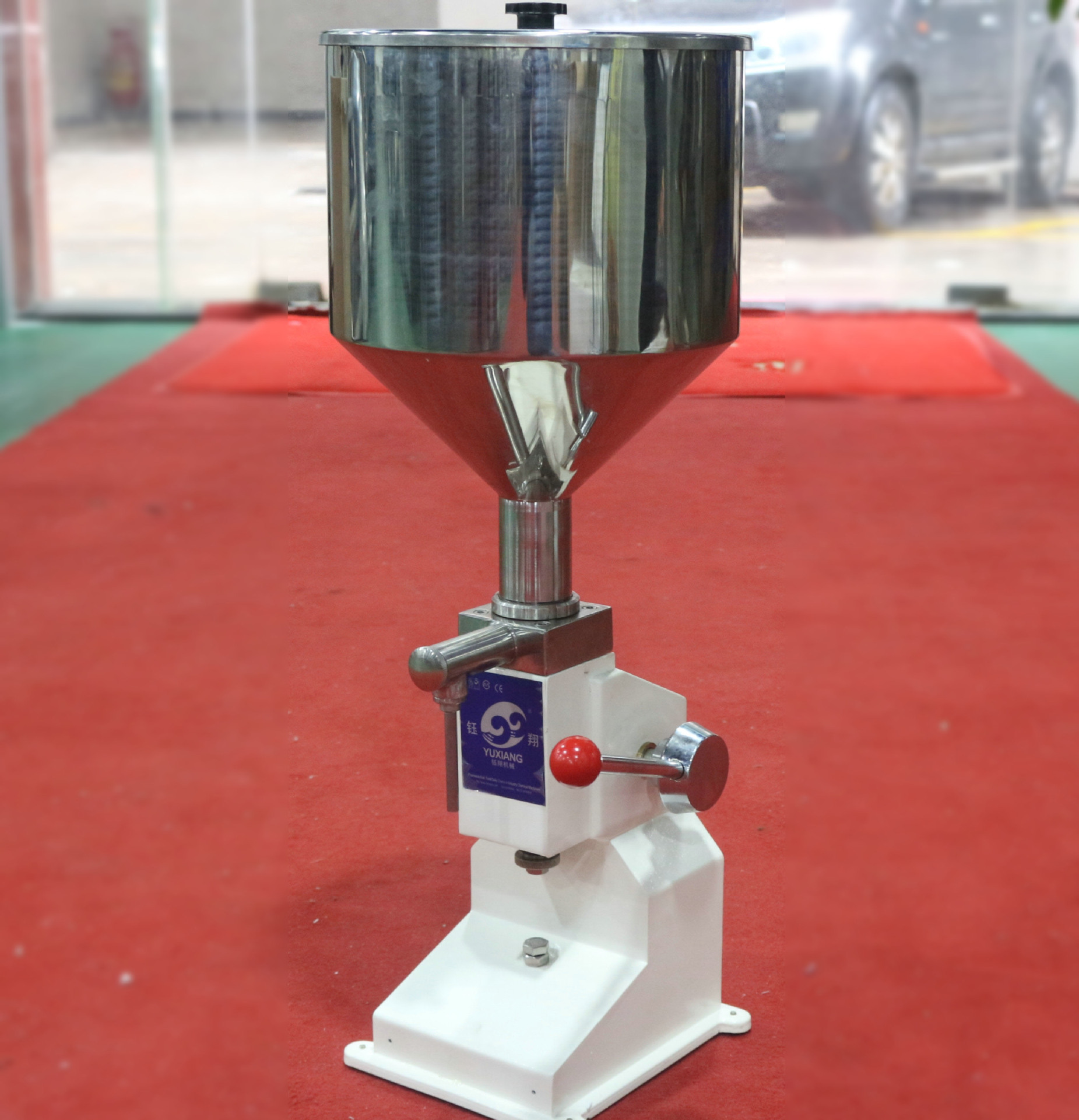 工厂直销膏体手动灌装机 食用油指甲油灌装设备 小型定量包装机