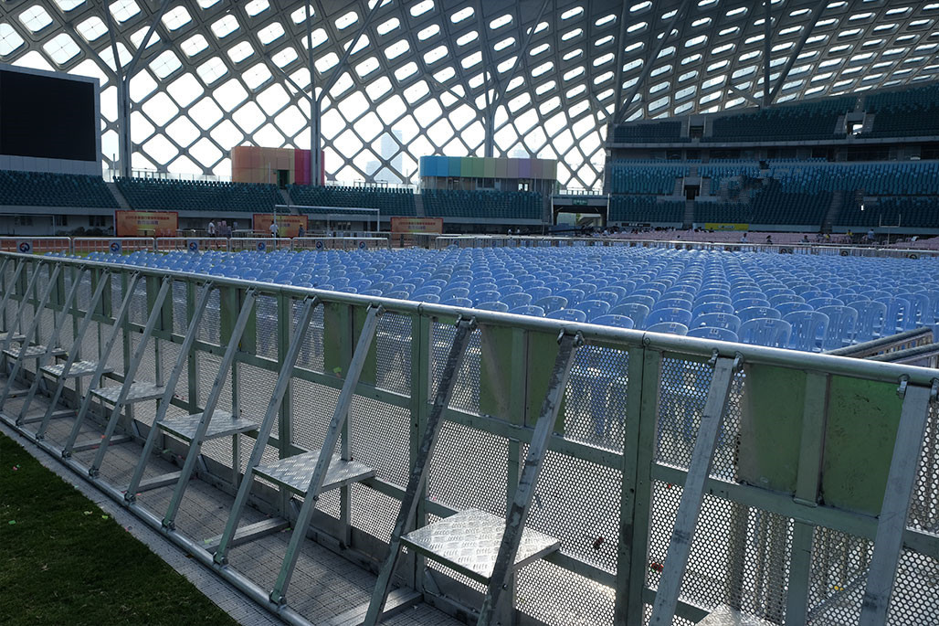 厂家供应铝合金防护栏 演出演唱安全隐患防爆栏 铝合金折叠防爆栏