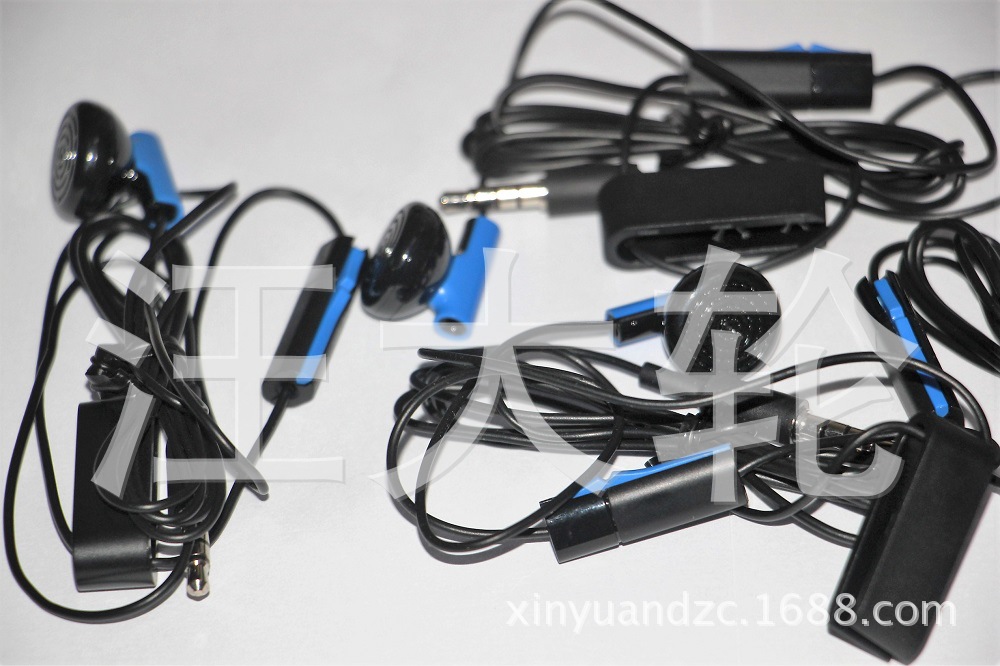 游戏耳机_ps4 耳机 联网对战 原装游戏 全新 - 阿