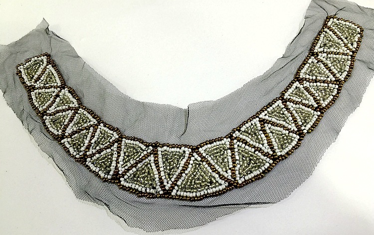 厂家低价批发 装饰衣服辅料 手工钉珠衣领 胸花 手勾花边 精品假