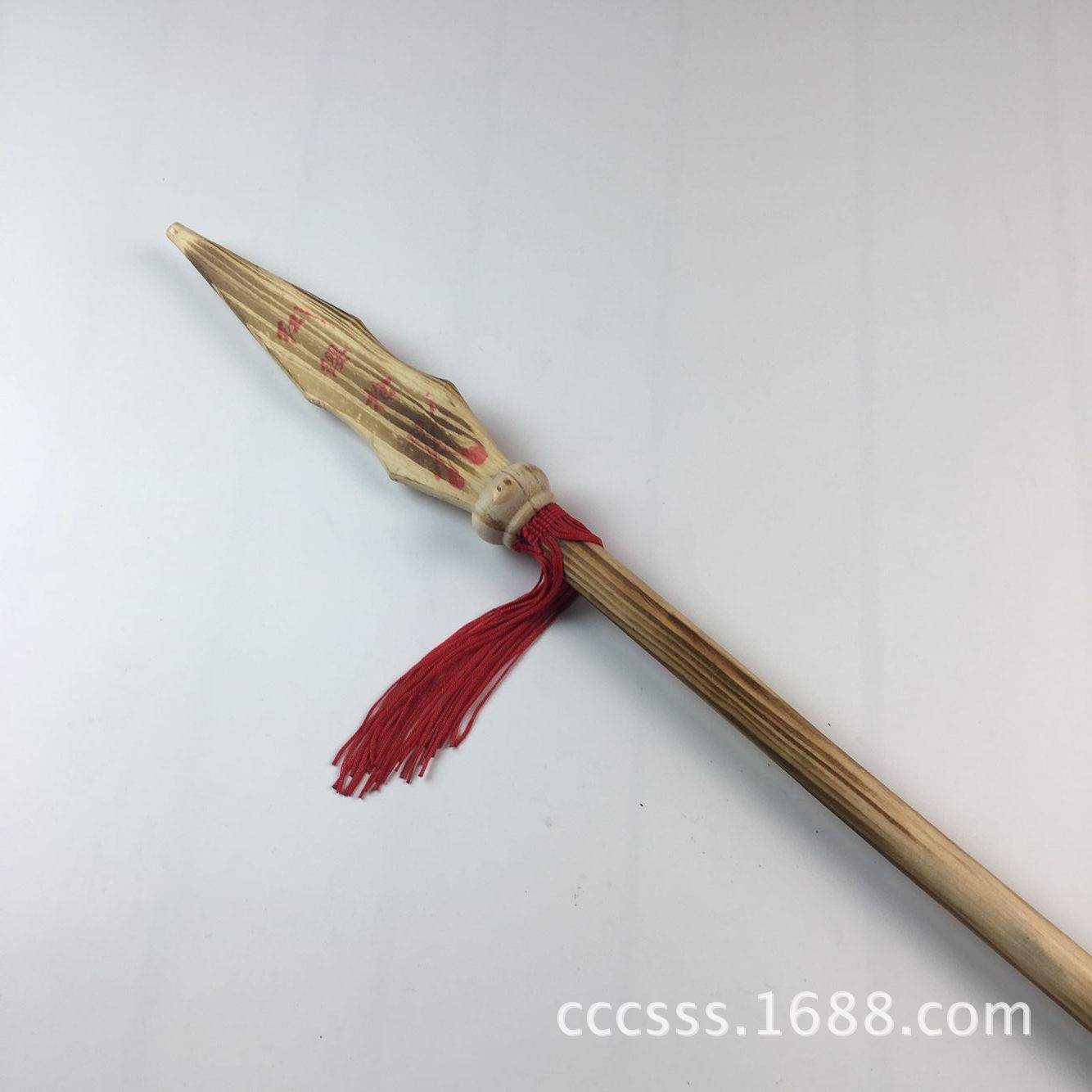 厂家直销木质哪吒红缨枪 儿童竹木兵器玩具模型 舞台表演道具批发