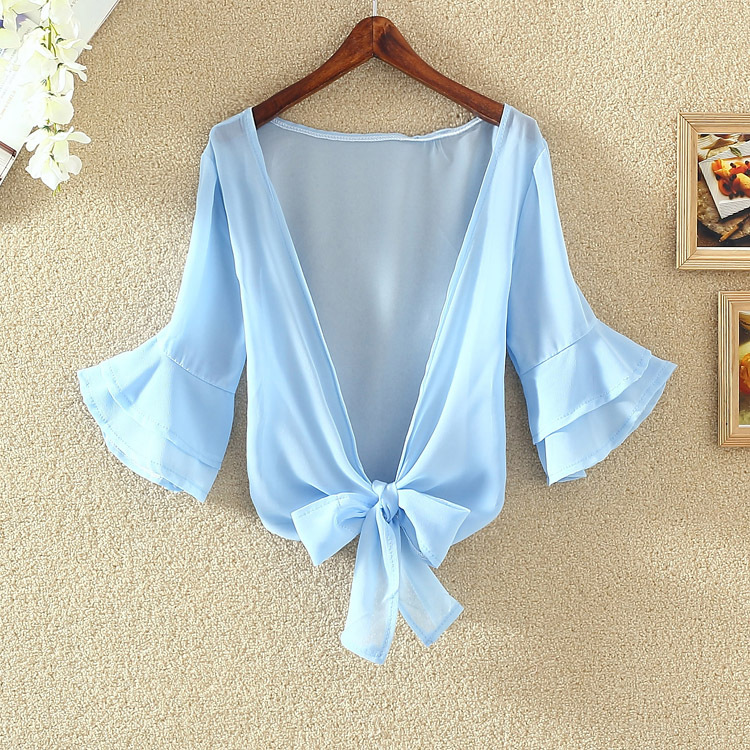 作参考,介意的亲慎拍哦~ 衣服的颜色因灯光等原因可能会与原来的原色