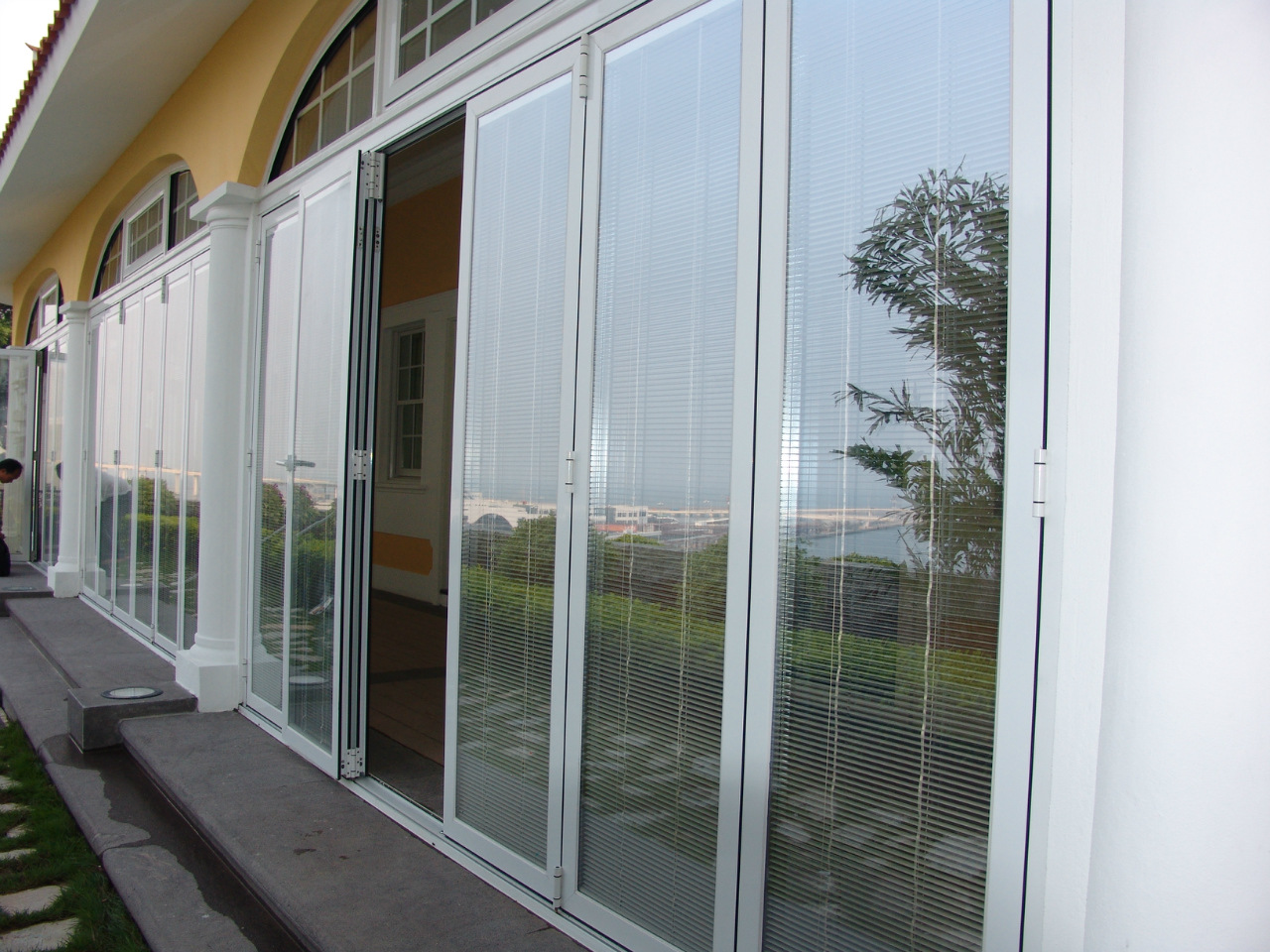 工厂直销 5 19/23a 5 手动磁控中空玻璃内置百叶厂家定制