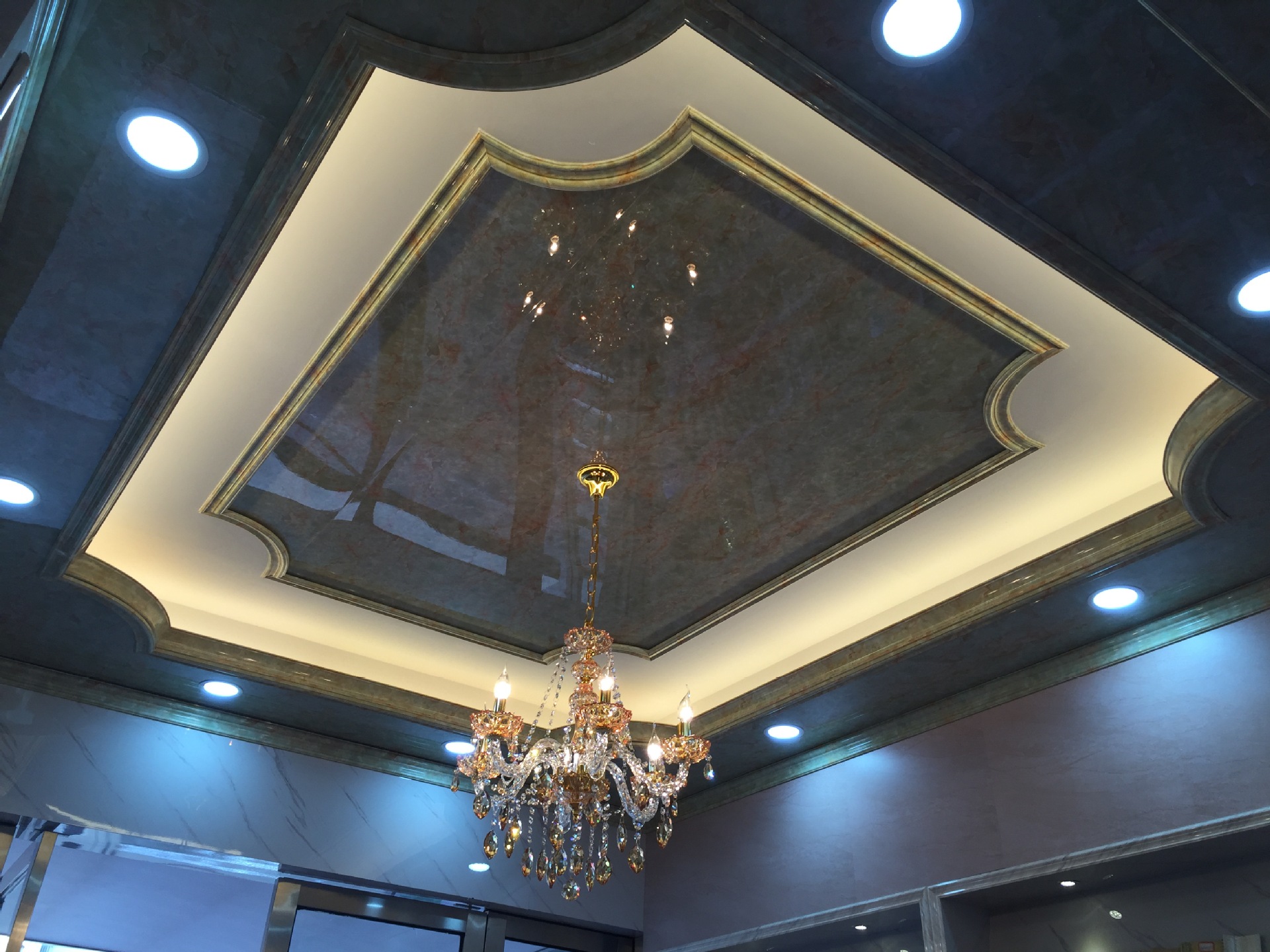 厂家直销客厅电视背景墙和办公室背景墙uv板及宾馆装修防火板_护墙板