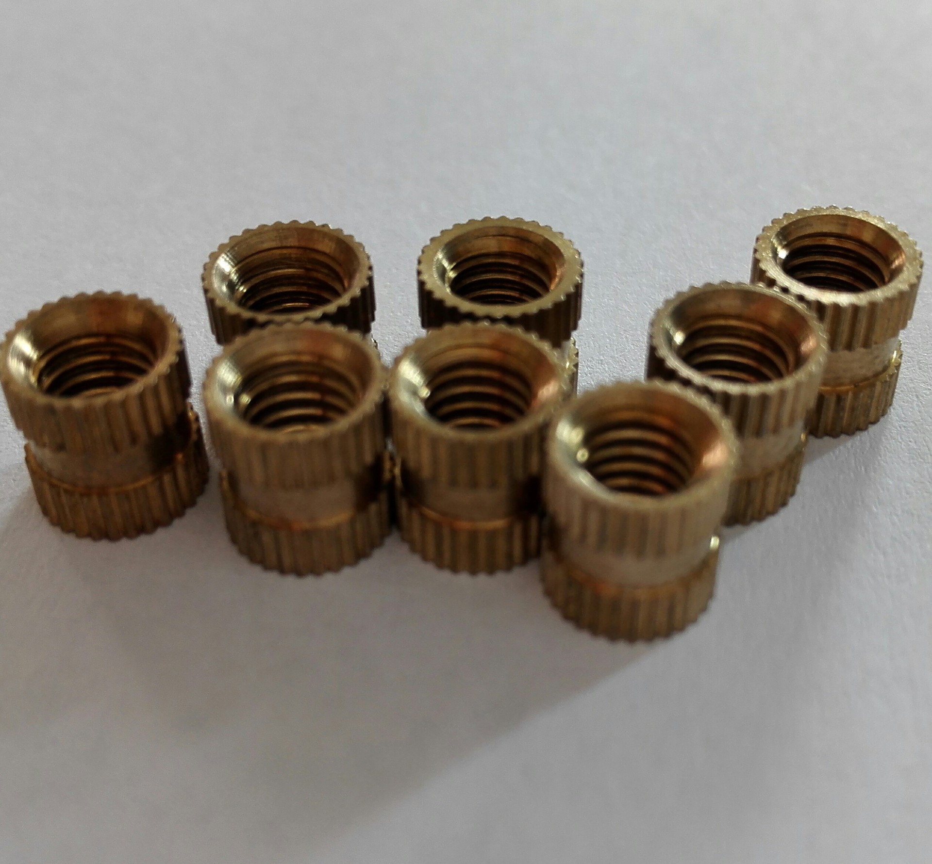 注塑铜螺母铜嵌件m4*6*5.5 注塑铜螺母 铜嵌件 标准件