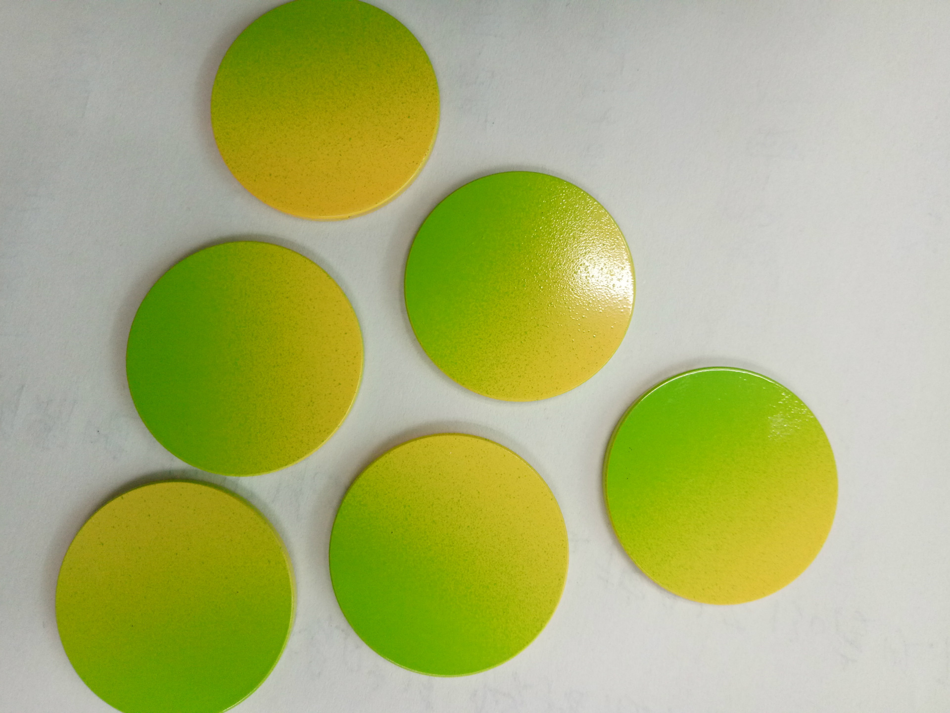 钢化玻璃喷油丝印加工 喷渐变色加工