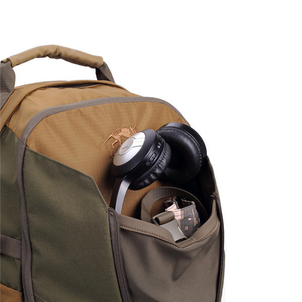 塔虎 德国tasmaniantiger战术背包22升防水背包户外背包 - 服饰批发