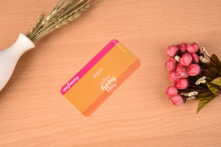 厂家定做透明磨砂pvc吊牌 塑料挂牌 服装吊牌 防水吊牌-纸盒