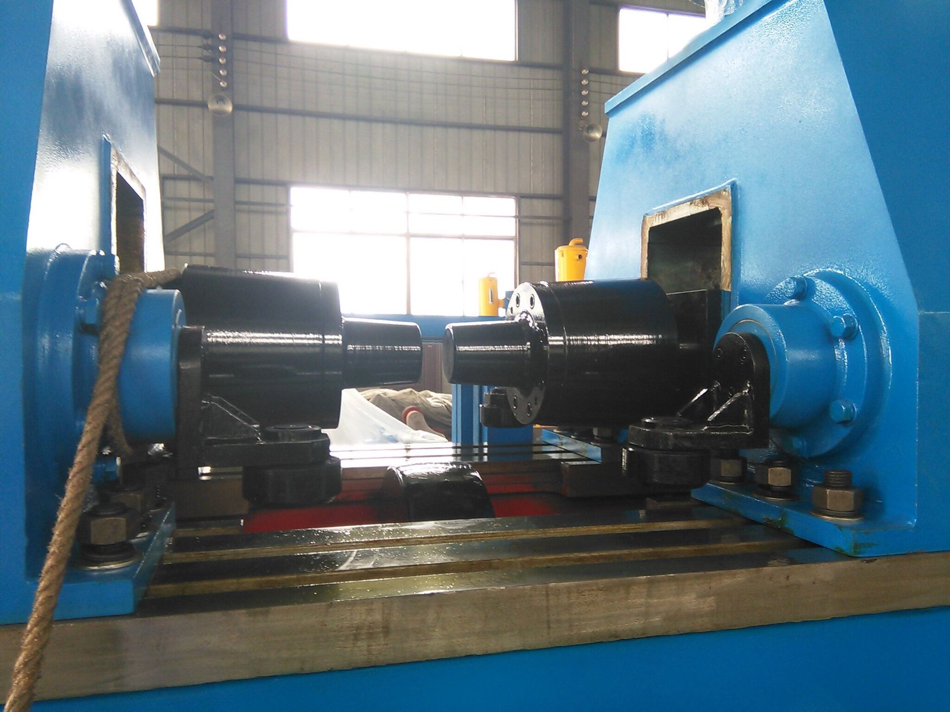 40型h型钢校正机腹板夹轮非标定制皇泰钢结构矫正机