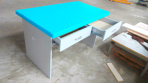 新款定制医用穿刺台软包台婴儿抚触台母婴店游泳专用穿衣台按摩台