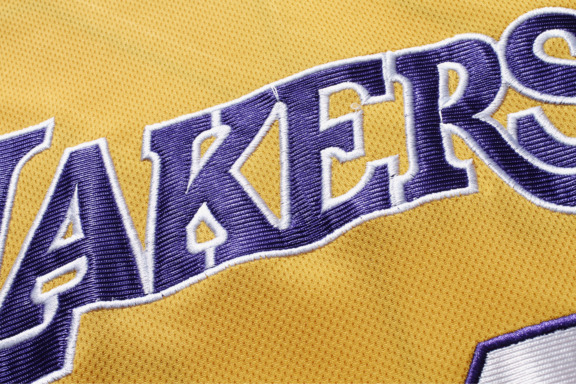 湖人队詹姆斯23号圆领科比24号密刺绣球衣篮球服套装奥尼尔戴维斯