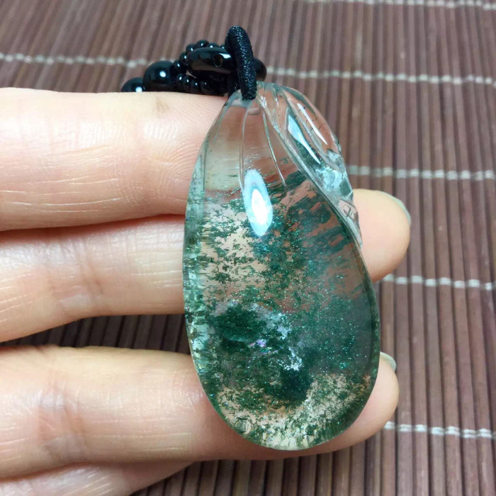 东海水晶天然绿幽灵钱袋吊坠