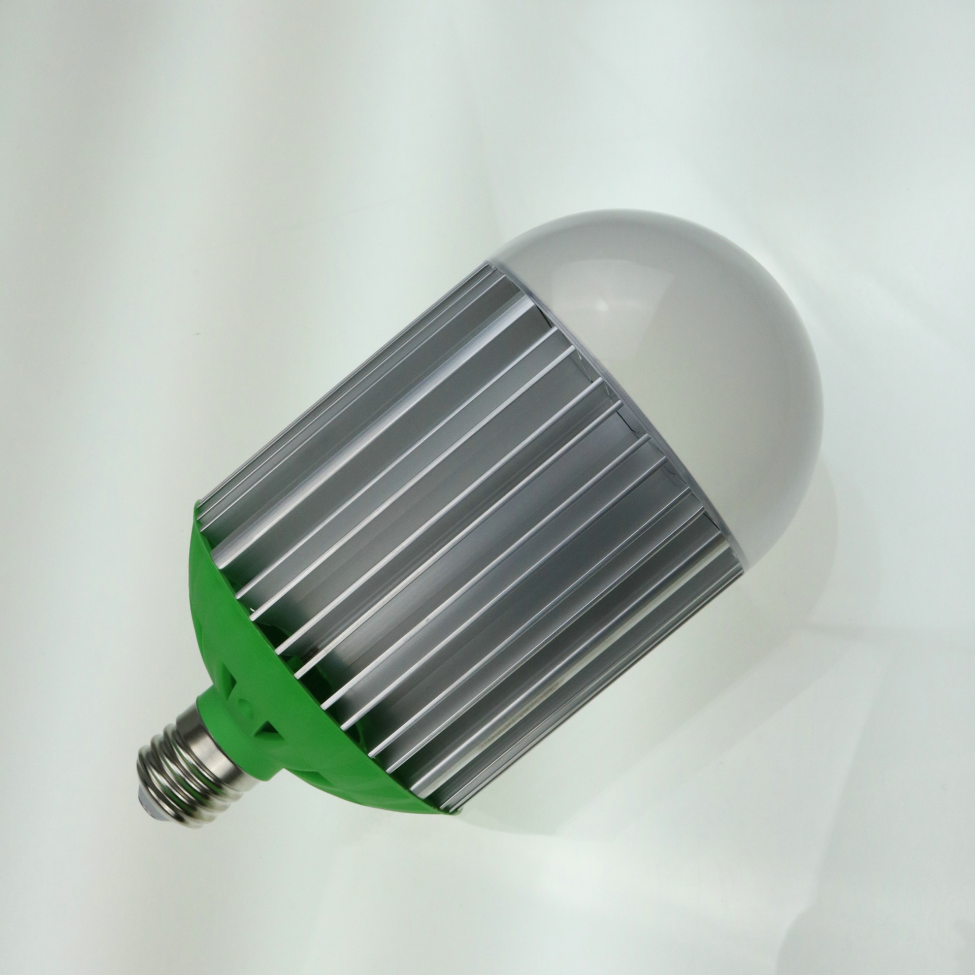 供应2016年新款70w贴片led球泡灯