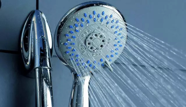 【清洗小妙招】淋浴花洒喷头堵了怎么办