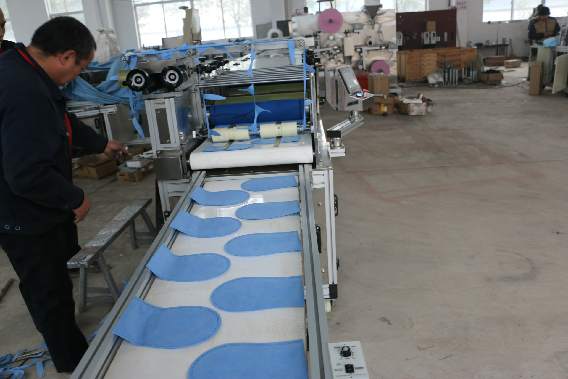 手套机相似店铺>进入本店铺>厂房面积:3000加工方式:经营模式:生产