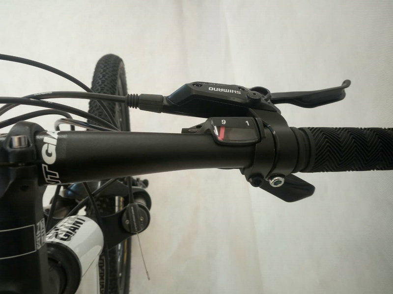 禧玛诺315油刹390左指拨