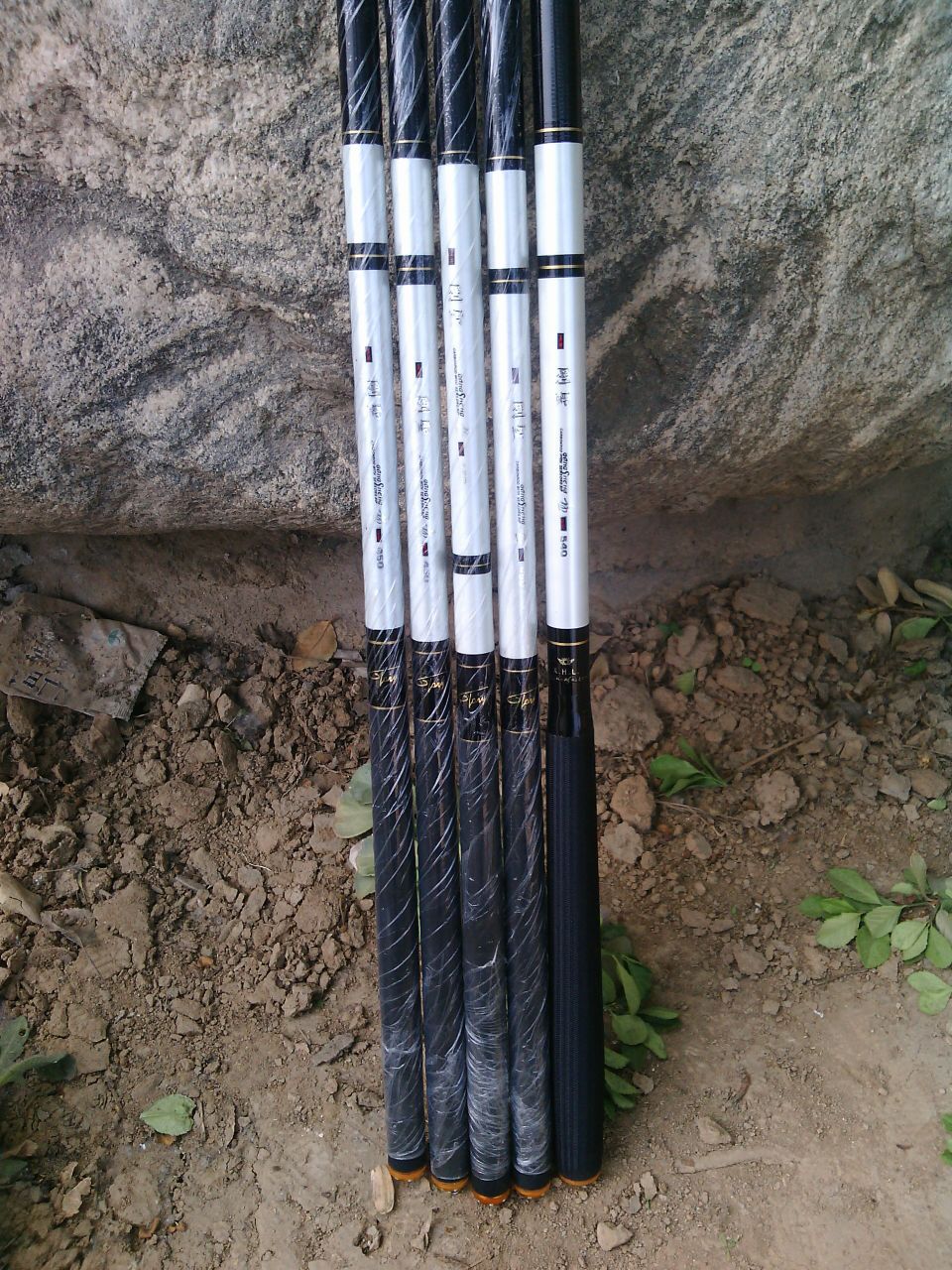 钢弓渔具鱼竿台钓竿钓鱼竿碳素竞技竿超轻硬