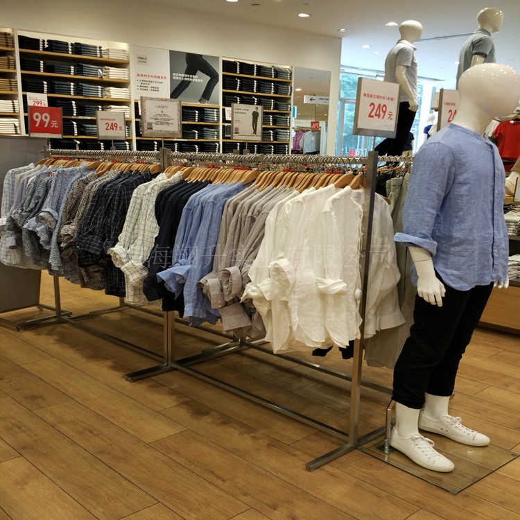 翔升供应 优衣库系列展示架 中岛带轮服装展架  挂衣架 厂家直销