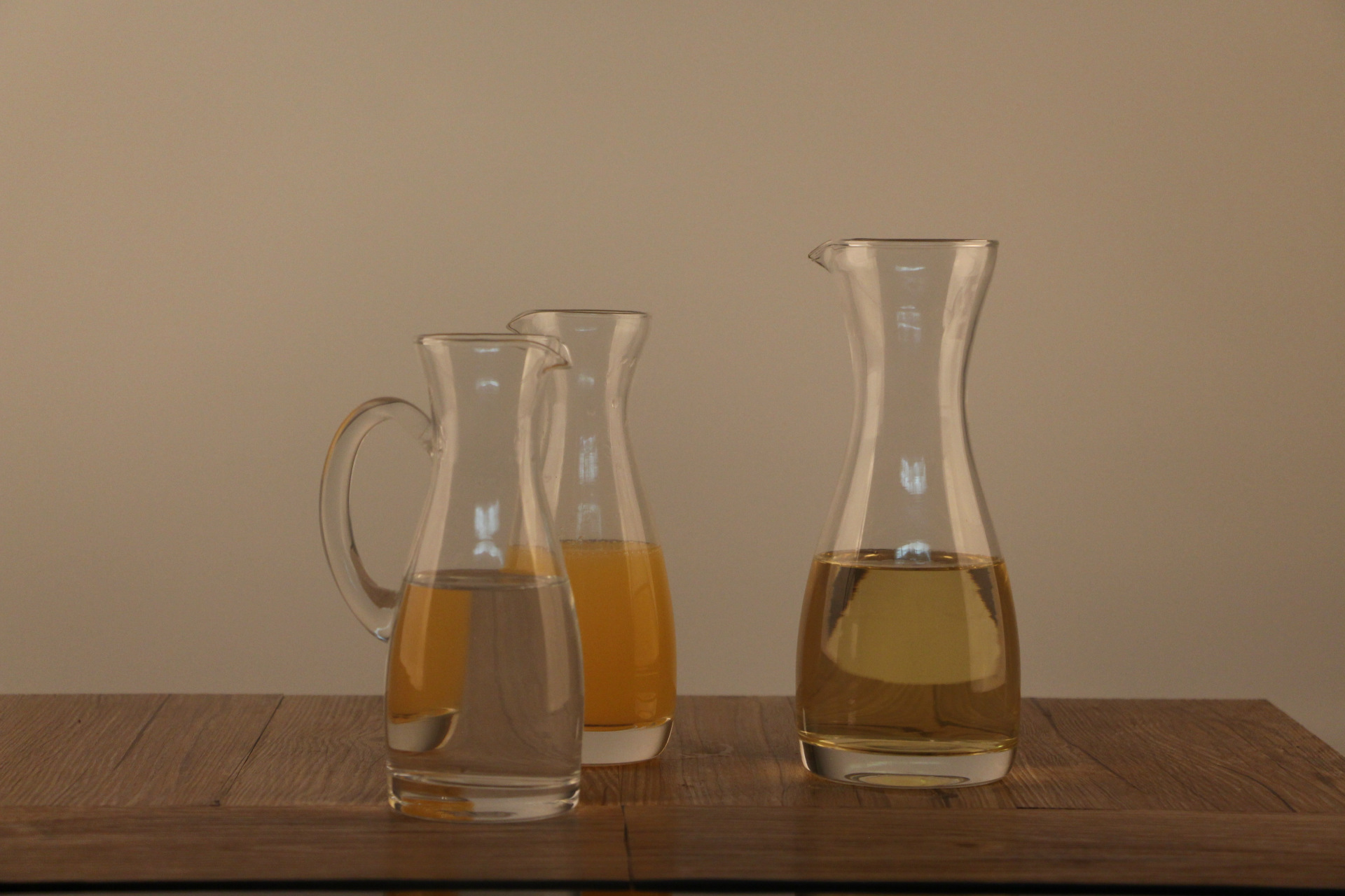 高档玻璃卡拉壶 调酒壶 饮料果汁壶 小扎壶 定制logo