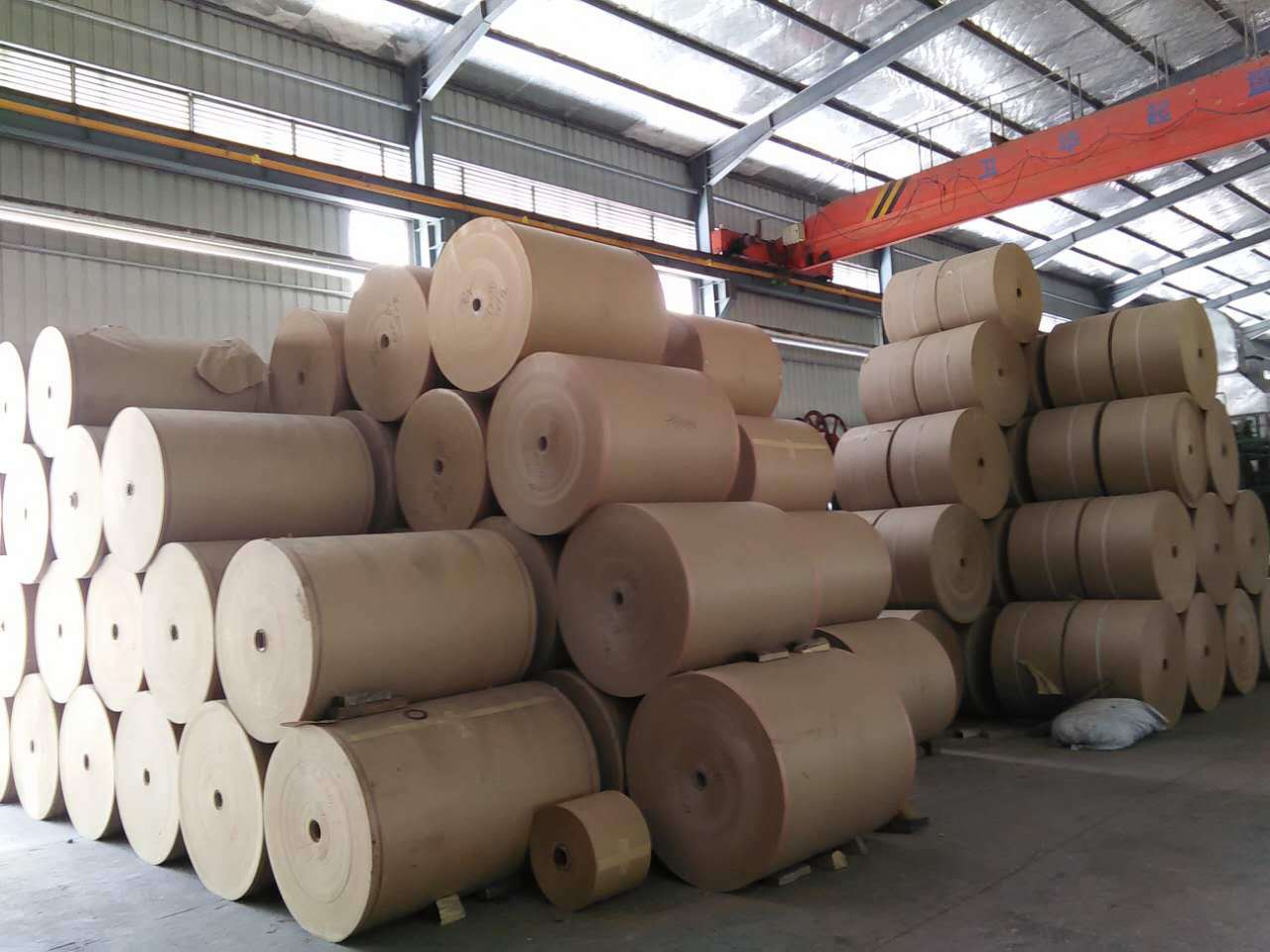 福建厂家生产供应应60克150克牛皮纸牛皮纸袋纸牛