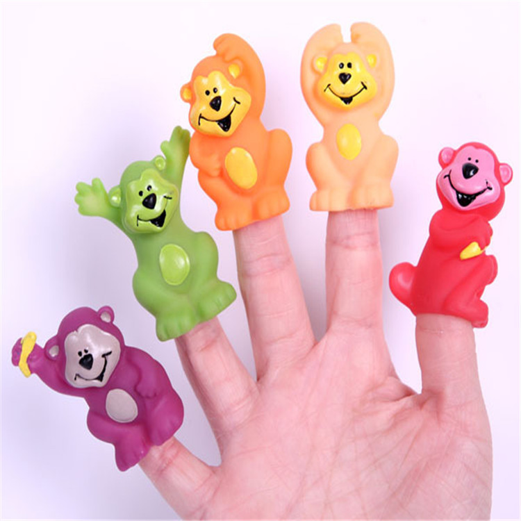 供应搪胶手指套pvc指套卡通玩具手指套玩偶铅笔套公仔厂家