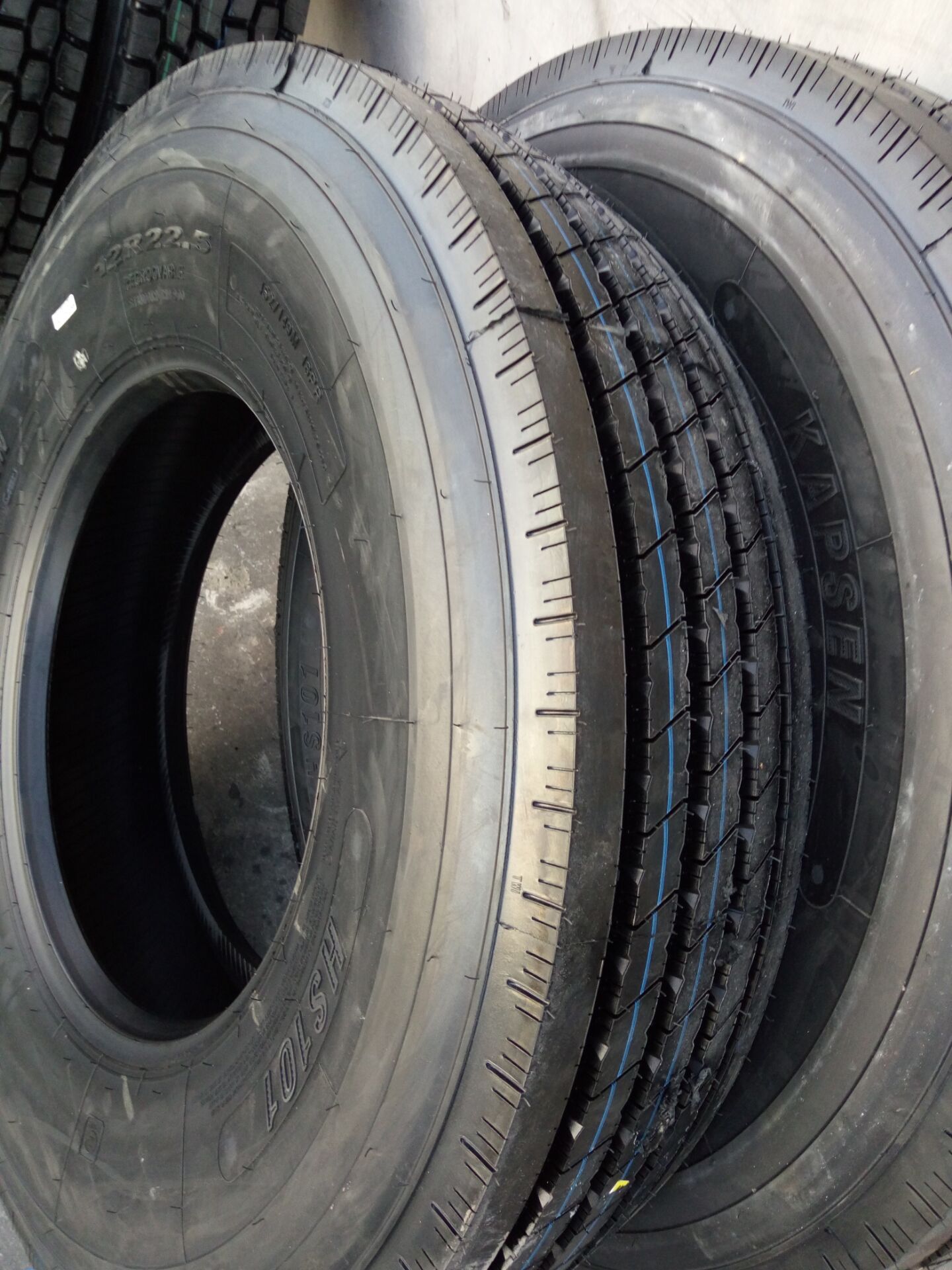輪胎廠家批發生產 一級品 三包質量 輕卡載重汽車輪胎 12R22.5