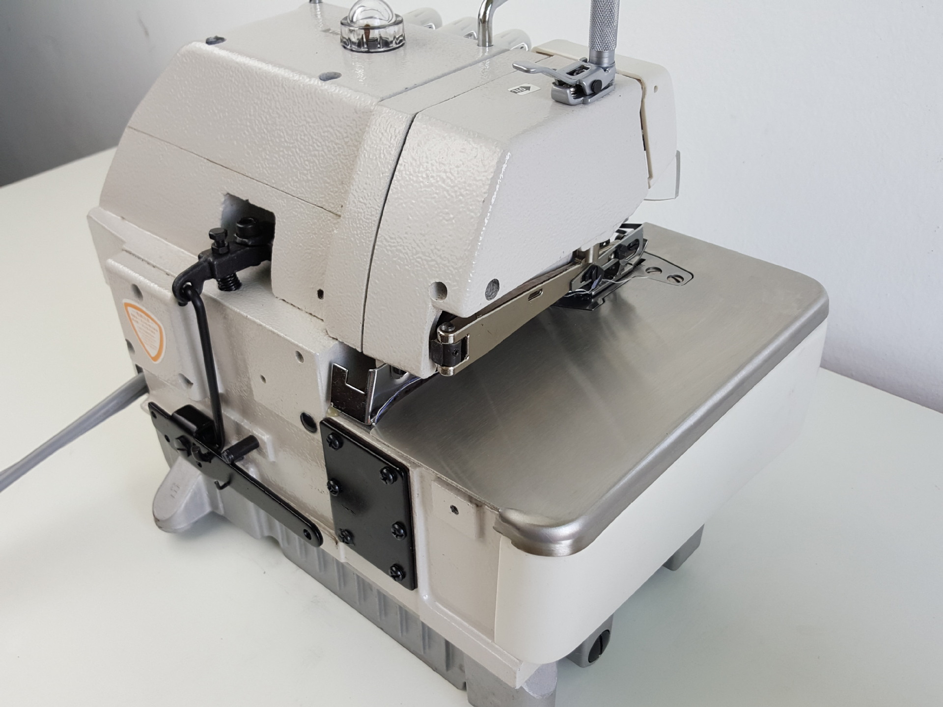 700 747包缝机 新款电脑直驱包边机 三线密拷机