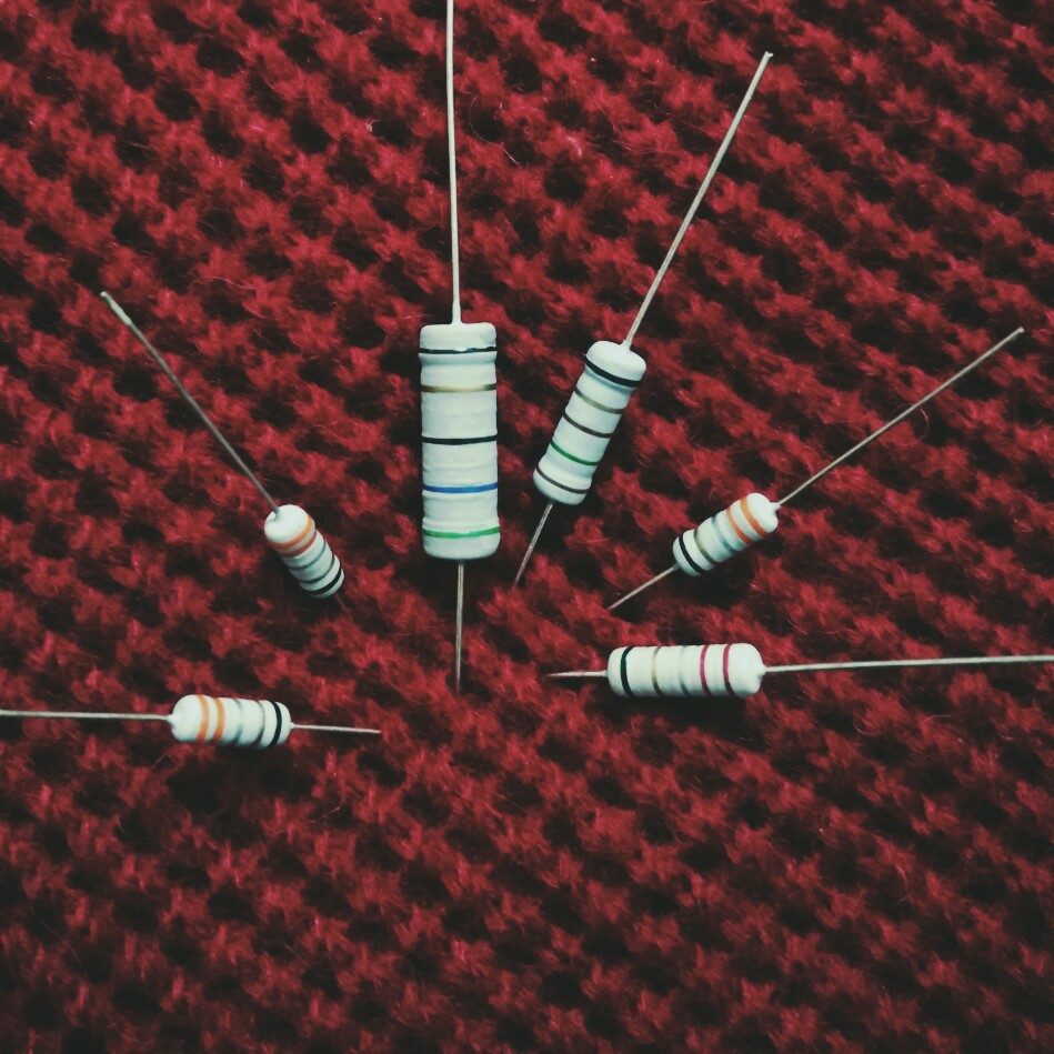 专业生产高品质大功率线绕瓷管电阻1000w