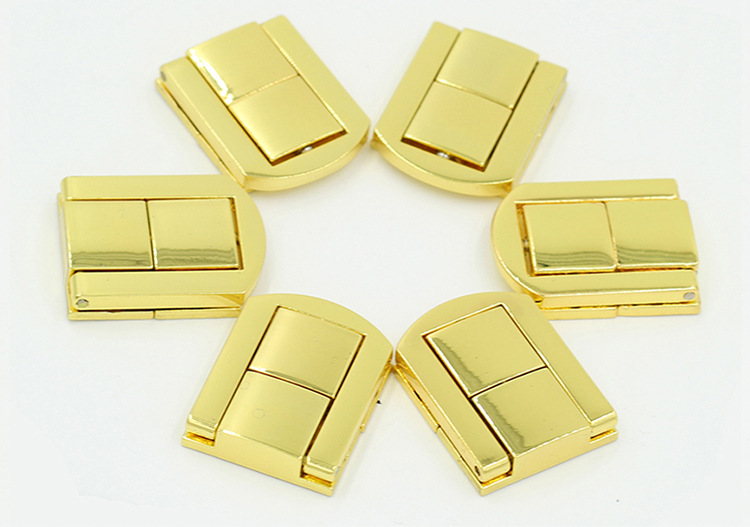 厂家礼盒锁牛角锁扣铁皮锁扣包装盒锁扣木盒锁扣