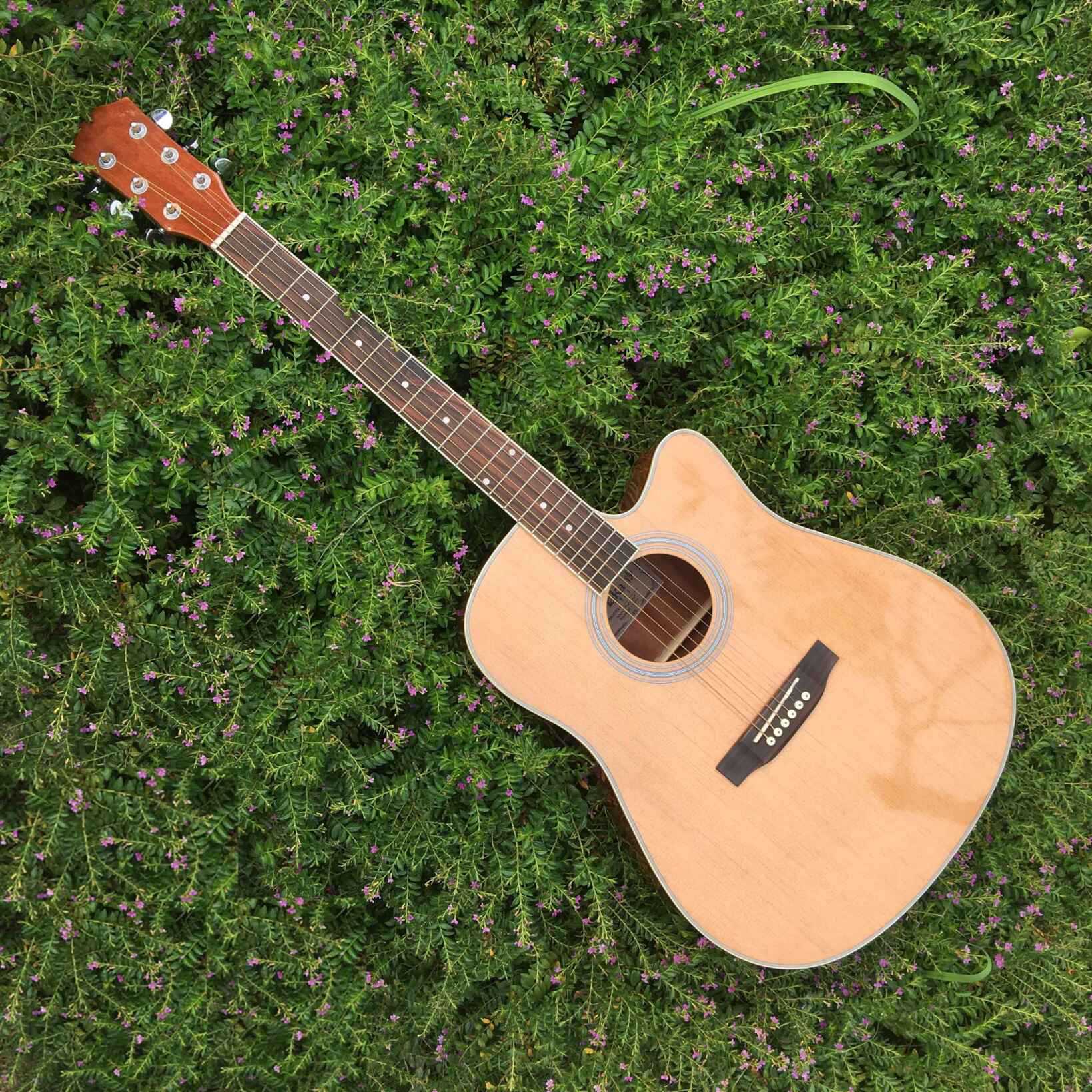 工厂批发云杉面板沙比利41寸民谣大木吉他专业吉它电箱