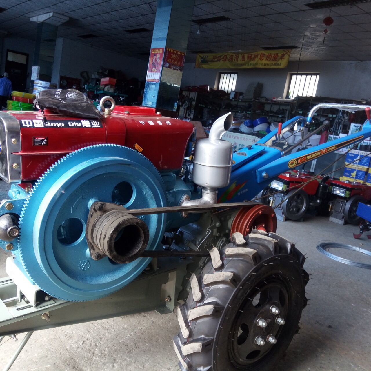 农用手扶拖拉机开沟机 12马力手扶拖拉机 现货供应