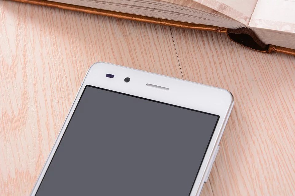 正品超薄八核5.5寸智能手机移动联通4g学生双卡品牌特价大屏手机