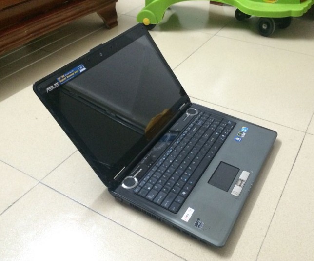 笔记本led屏和ips屏哪个好_hevd屏坏了可以用笔记本屏吗_大屏笔记本电脑排名