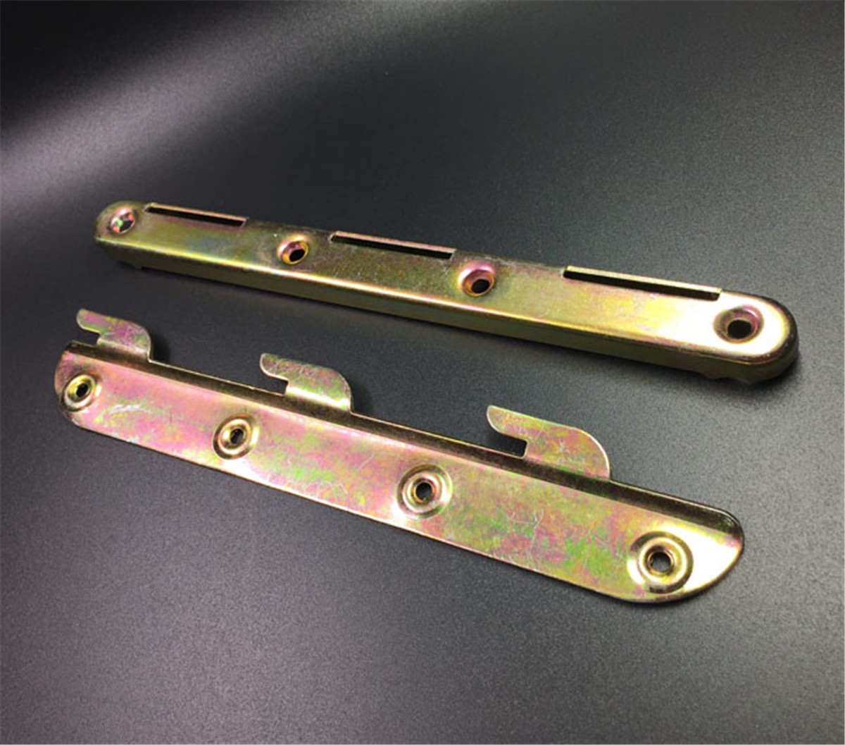 厂家直销 床五金配件彩锌床铰 铁质床挂钩 床挂片 可定制