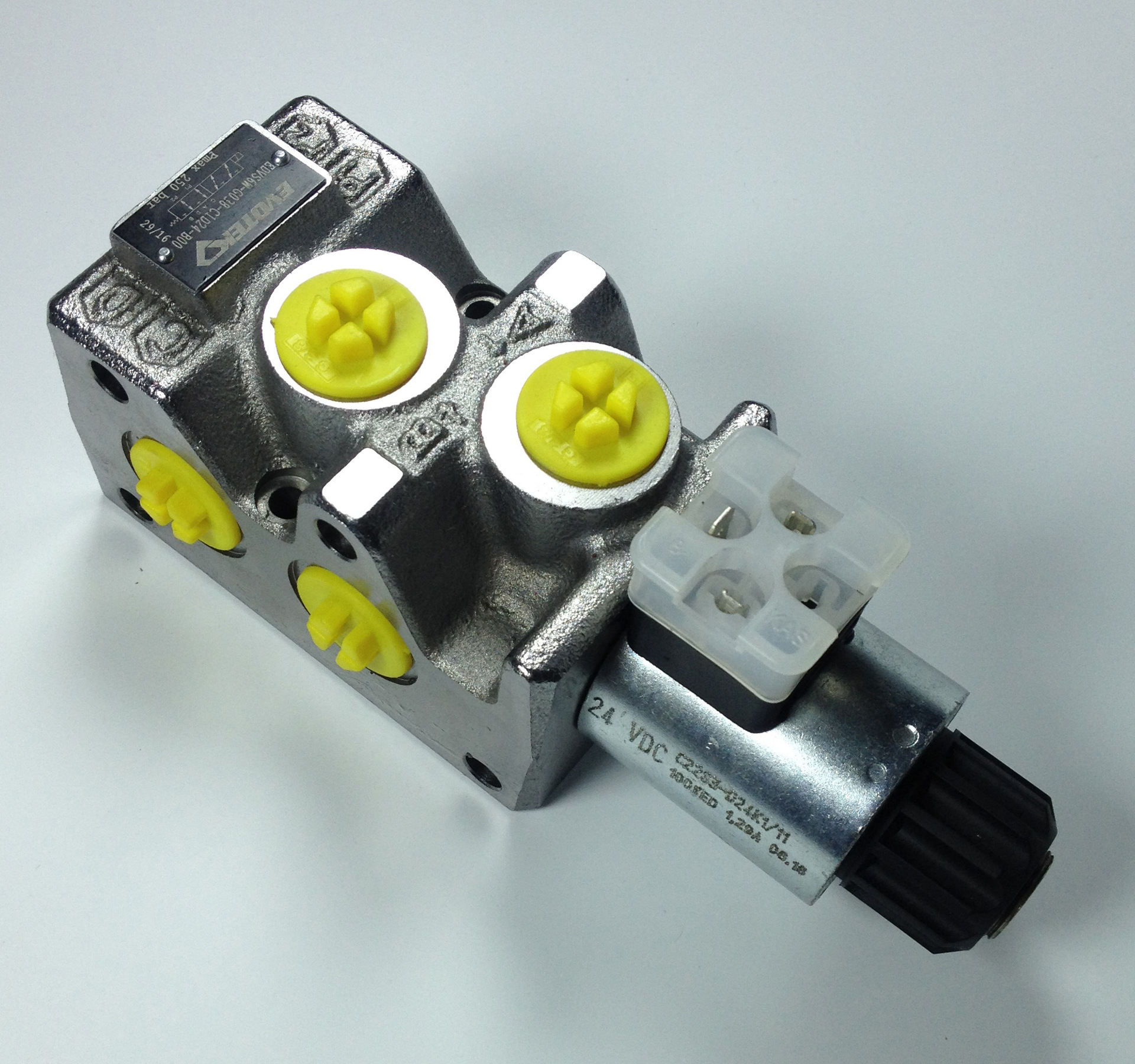 两位六通电磁换向阀evds-6w evds-10w系列  90l/min