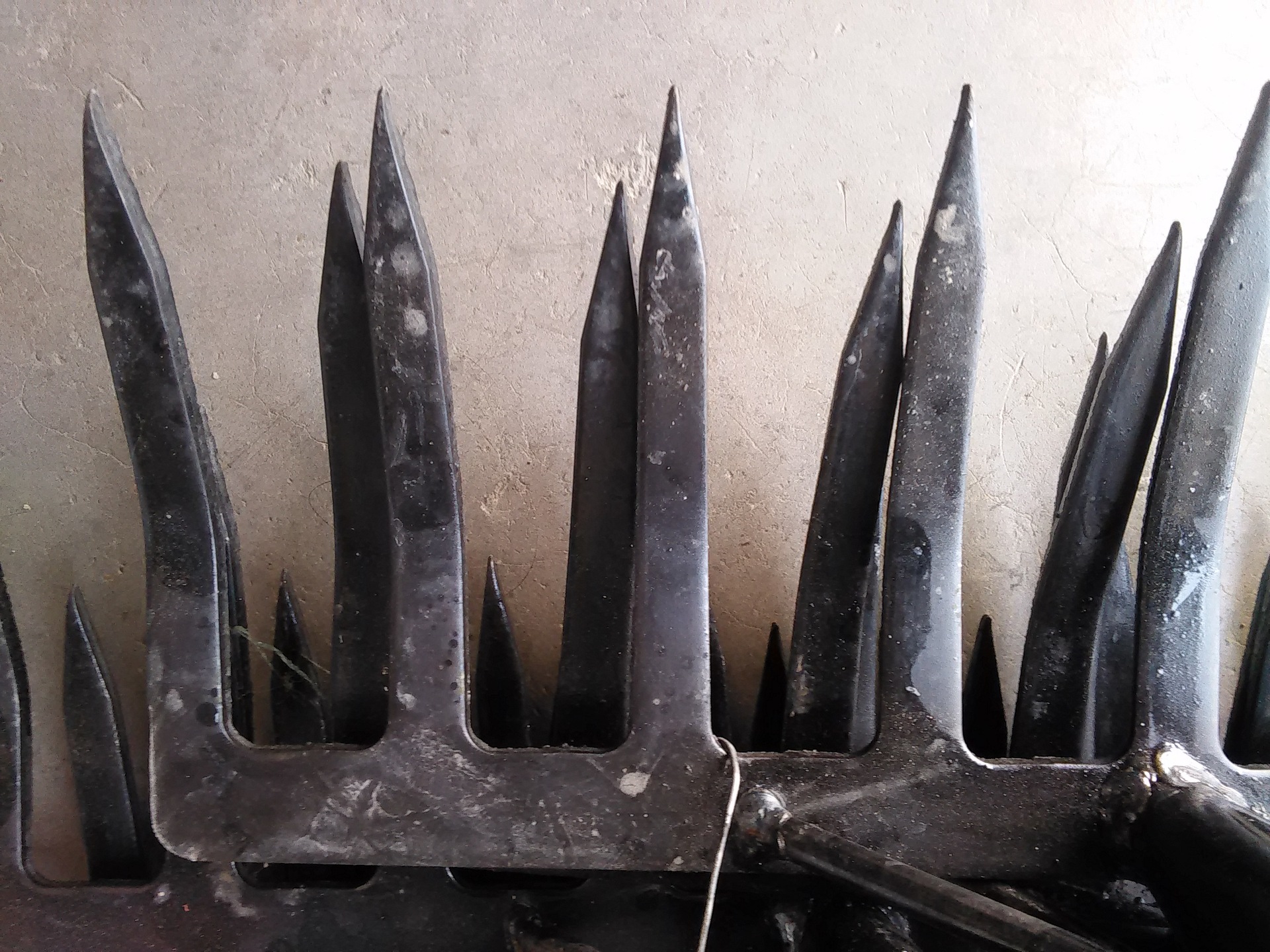 厂家供应 整体9齿扁齿耙子 农用工具