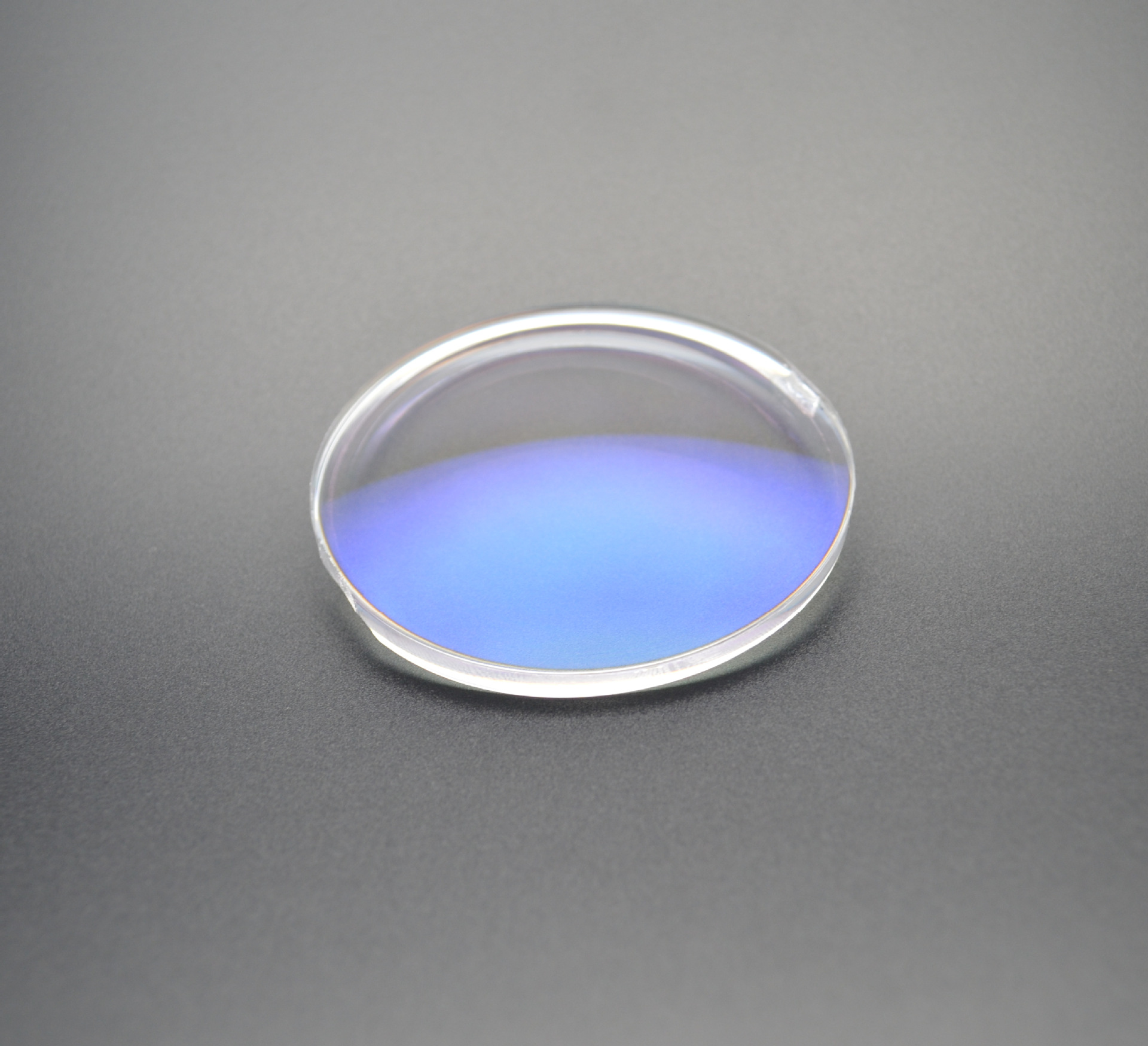 pc防蓝光眼镜片 超轻防暴pc近视镜片 1.591安全超薄非树脂镜片