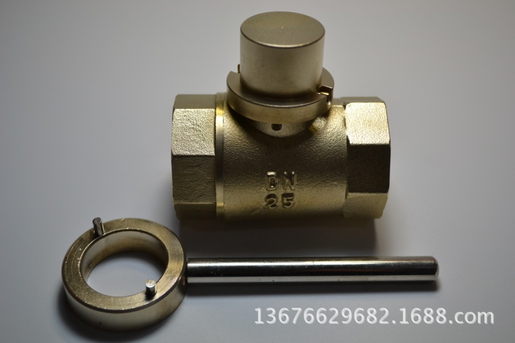 玉环阀门全铜自来水表前磁性锁闭阀 暖气防盗锁闭球阀