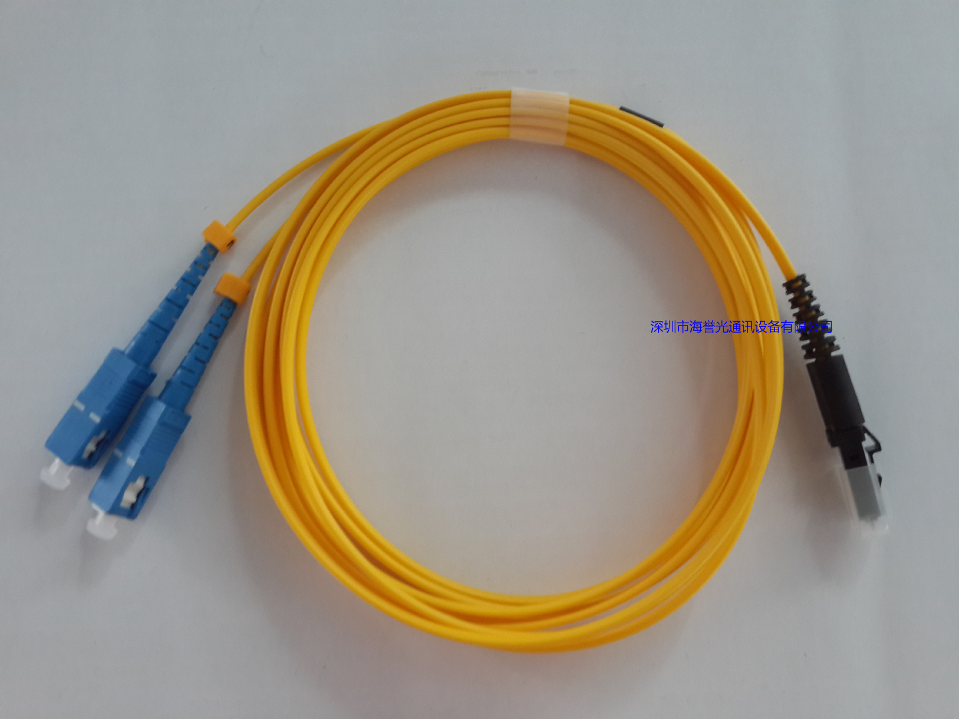 厂家定制 mtrj母头-sc/upc多模双芯2.0光纤跳线3米 mtrj公头转fc