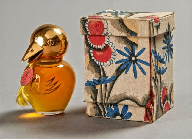 奇葩香水大集合 还在喷花香味香水吗 试试油漆味的吧