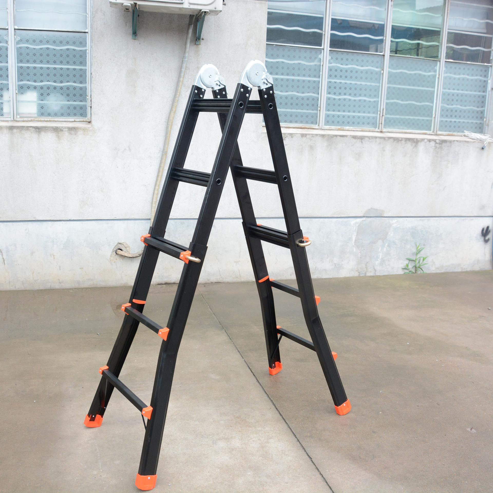 拓高黑色小巨人战术梯施工梯伸缩梯工程梯折叠两用梯黑色小巨人梯